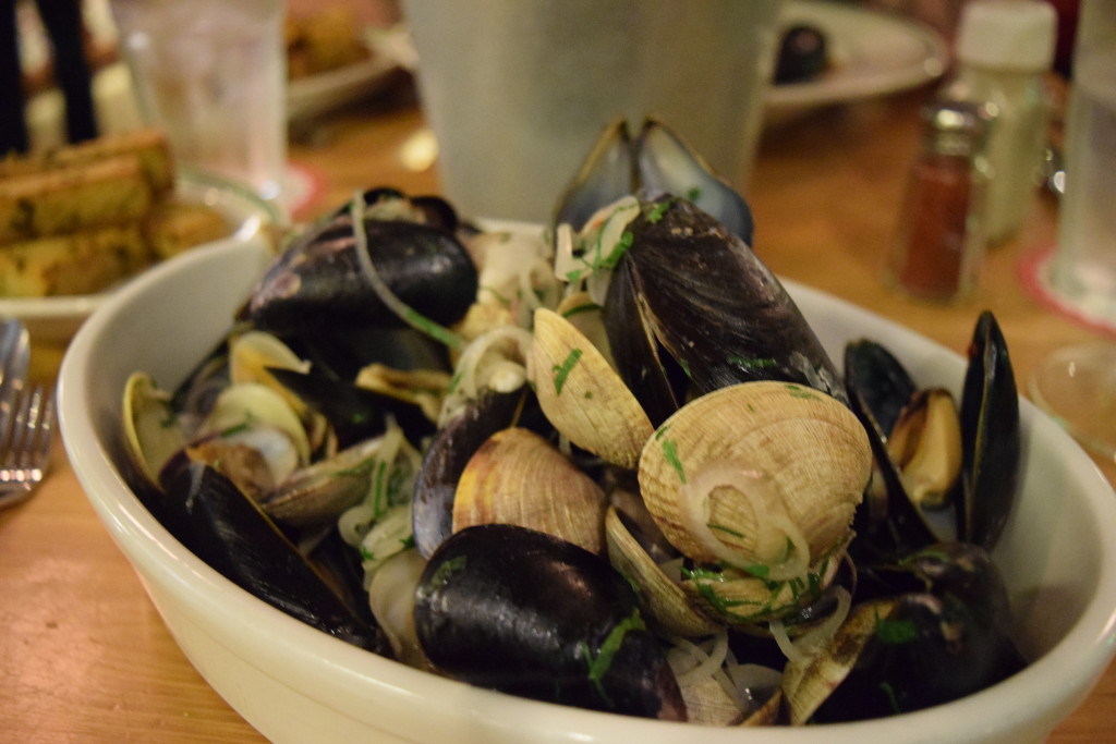 Mussels & clams