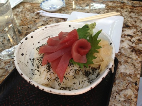 Tuna sashimi 